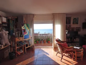 Foto estudio del pintor Guillermo Martí Ceballos